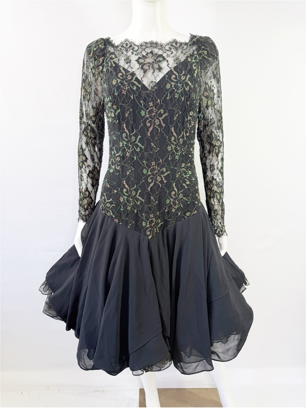 Vintage Casadei Black Lace Tulle Drop Waist Dress Size M Formal Long Sleeve Goth